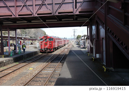 ローカル線・キハ40系・いさぶろう・しんぺい・車両番号キハ140-2125 116919415