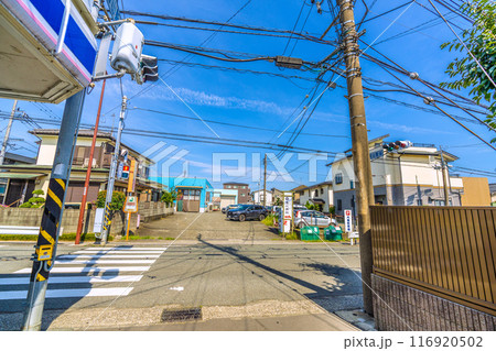 日本の寒川都市景観 寒川神社下車駅・宮山駅から寒川神社までの道順=寒川神社への道順写真3 日本の寒川都市景観 寒川神社下車駅・宮山駅から寒川神社までの道順=寒川神社への道順写真3 116920502