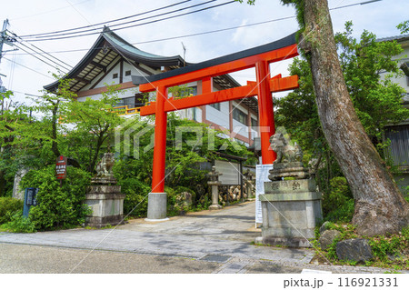 宇治神社　一の鳥居（京都府宇治市） 116921331