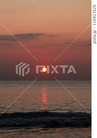 Beautiful sunrise over the sea ocean horizon line 116921626