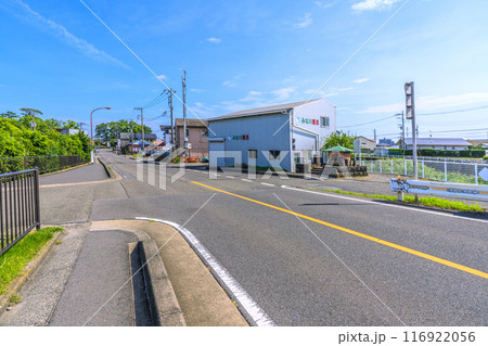 日本の寒川都市景観 寒川神社下車駅・宮山駅から寒川神社までの道順＝寒川神社への道順写真14  116922056