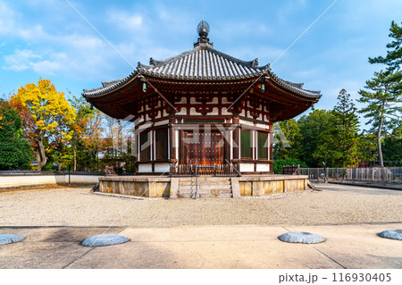 【奈良県】建築美が素晴らしい興福寺の北円堂 【奈良県】建築美が素晴らしい興福寺の北円堂 116930405