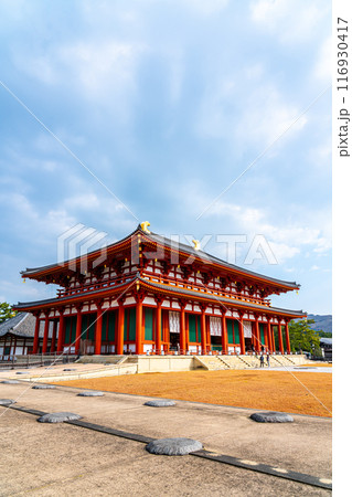 【奈良県】鮮やかな朱色が綺麗な興福寺の中金堂 116930417