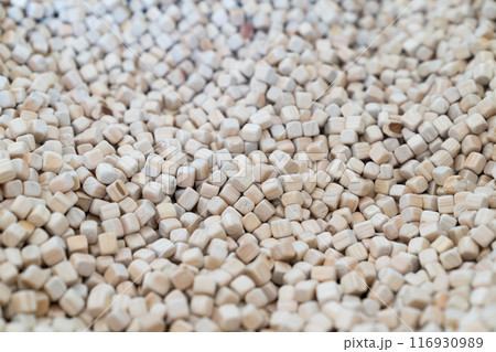 A plenty of small wooden cubes are full filled in a kid playground area for the child's background. 116930989