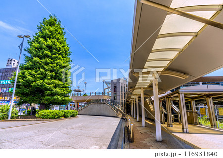 日本の相模原都市景観　7月。JR横浜線　淵野辺駅などを望む＝7月21日　 116931840