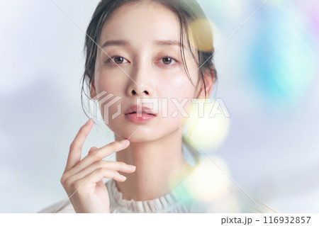 ナチュラルメイクの女性の美容イメージ 116932857