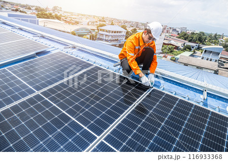 Professional Engineer Service Solar Panel. Worker Maintenance Cleaning Replacing Solar Panel. Solar photovoltaic panel system in Industry roof. Saving Energy with Clean Power. 116933368