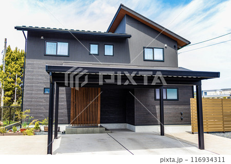 新築住宅外観 カーポートのある住宅 新築住宅外観 カーポートのある住宅 116934311