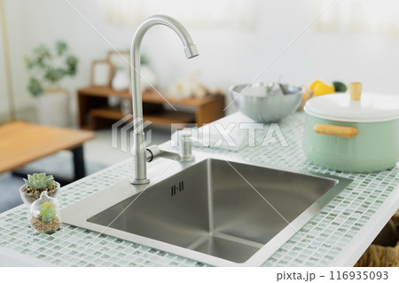 おしゃれなキッチン 116935093