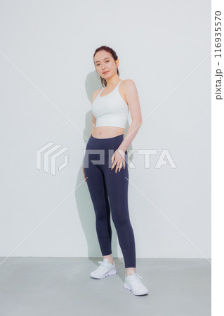 スポーツウェアの女性 スポーツウェアの女性 116935570