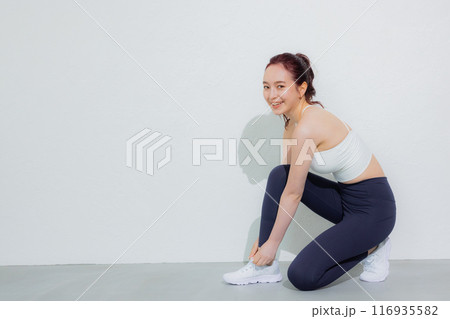 スポーツウェアの女性 スポーツウェアの女性 116935582