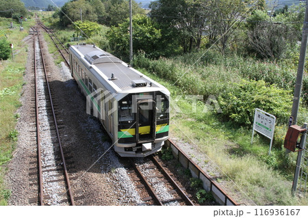 石北本線　普通列車　愛別駅　H100 116936167