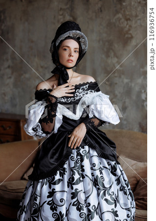 Elegant Baroque Lady in Lavish Lace Gown Elegant Baroque Lady in Lavish Lace Gown 116936754
