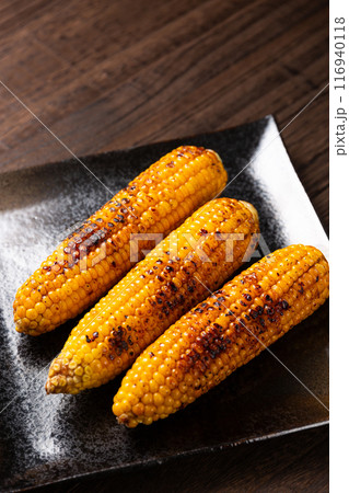 焼いたトウモロコシ 焼いたトウモロコシ 116940118