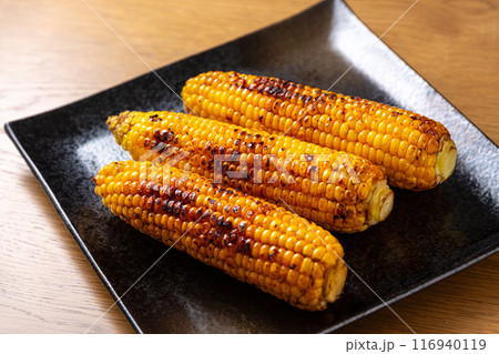 焼いたトウモロコシ 116940119