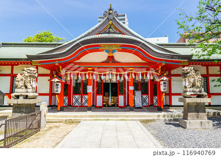 大阪市中央区玉造の玉造稲荷神社(豊臣秀頼再建) 拝殿 大阪市中央区玉造の玉造稲荷神社(豊臣秀頼再建) 拝殿 116940769