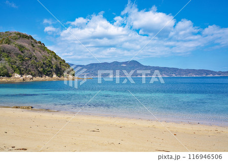 【中ノ浦海水浴場】 山口県熊毛郡上関町長島 【中ノ浦海水浴場】 山口県熊毛郡上関町長島 116946506