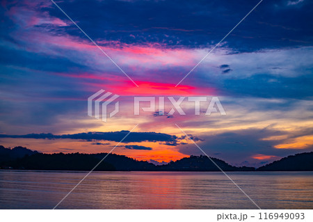 Nature landscape beautiful Light Sunset or sunrise over sea,Colorful clouds dramatic sky seascape,Amazing clouds in sunset sky background 116949093