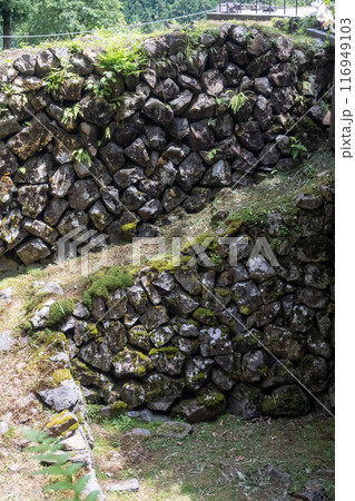 荒船風穴 蚕種貯蔵所跡 荒船風穴 蚕種貯蔵所跡 116949103