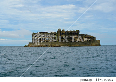 軍艦島 端島炭鉱 北東側 70・71号棟 65・68・69号棟 長崎市 軍艦島 端島炭鉱 北東側 70・71号棟 65・68・69号棟 長崎市 116950503