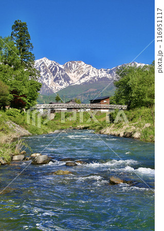 姫川と北アルプス・大出公園(長野県・白馬村) 姫川と北アルプス・大出公園(長野県・白馬村) 116951117