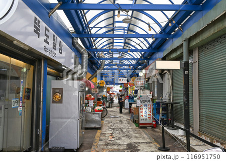 聖水洞にある小さな市場・トゥット青春市場【韓国/ソウル】 116951750