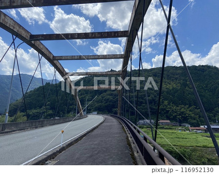 兵庫県朝来市  あさご虹大橋 116952130