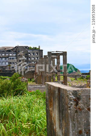 軍艦島 端島炭鉱 貯炭ベルトコンベアー跡 貯炭場 長崎市 軍艦島 端島炭鉱 貯炭ベルトコンベアー跡 貯炭場 長崎市 116953008