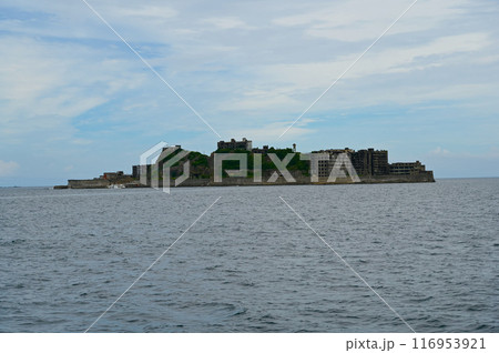 軍艦島　端島炭鉱　建物廃墟　長崎市 116953921