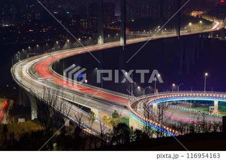 Night view of Chongqing CaiJia Bridge 116954163
