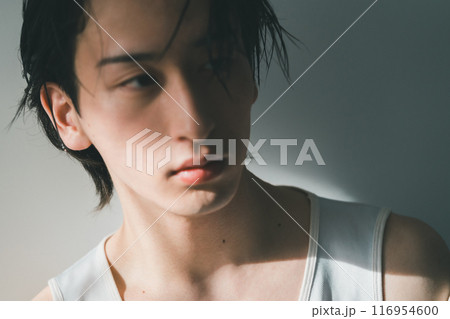 20s beauty 116954600