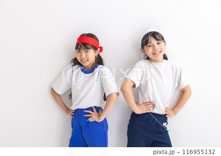 ハチマキをした小学生 116955132