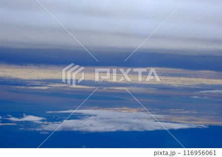 機内から見た7月の雲 116956061