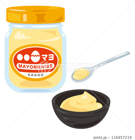瓶に入ったマヨネーズと小鉢に盛られたマヨネーズ 116957219