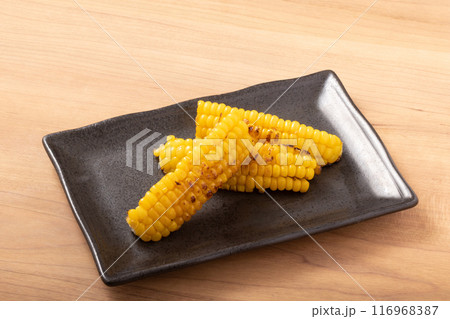とうもろこしのバター醤油焼き とうもろこしのバター醤油焼き 116968387