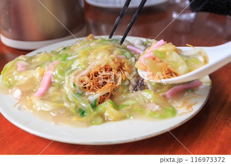 長崎名物グルメ料理「皿うどん」 116973372