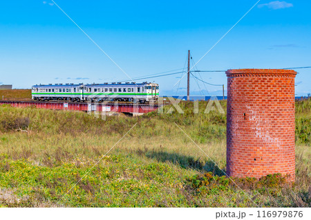 北海道 釧網本線　鉄橋を渡るキハ40 （浜小清水－止別） 116979876