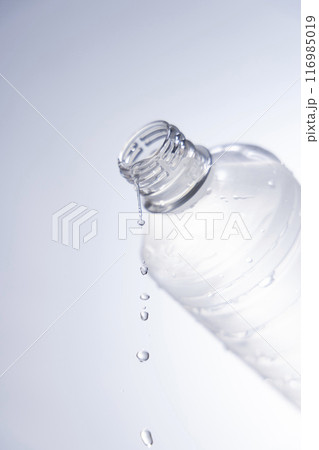 ミネラルウォーター1 ミネラルウォーター1 116985019