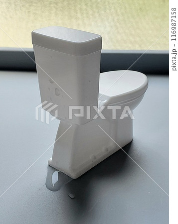 トイレタンクから水漏れのイメージ 116987158