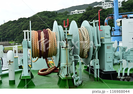 フェリーのウインチ 116988044