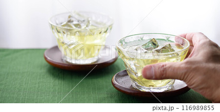 冷たい緑茶 116989855