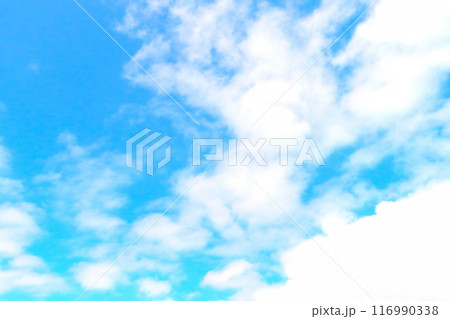 青空と白い雲・背景素材 116990338