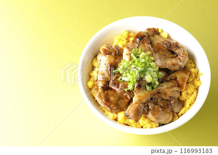 きじ焼き丼、焼き鳥丼、親子丼 きじ焼き丼、焼き鳥丼、親子丼 116993183