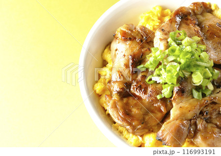 きじ焼き丼、焼き鳥丼、親子丼 きじ焼き丼、焼き鳥丼、親子丼 116993191