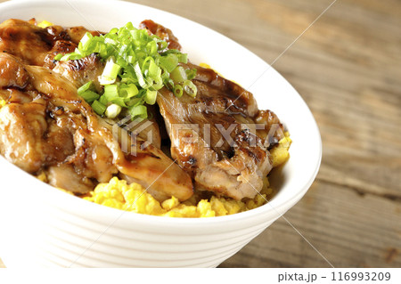 きじ焼き丼、焼き鳥丼、親子丼 きじ焼き丼、焼き鳥丼、親子丼 116993209