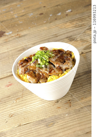 きじ焼き丼、焼き鳥丼、親子丼 きじ焼き丼、焼き鳥丼、親子丼 116993213