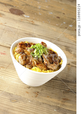 きじ焼き丼、焼き鳥丼、親子丼 きじ焼き丼、焼き鳥丼、親子丼 116993214