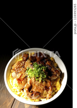 きじ焼き丼、焼き鳥丼、親子丼 きじ焼き丼、焼き鳥丼、親子丼 116993265