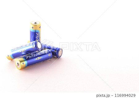 単三のアルカリ乾電池 単三のアルカリ乾電池 116994029