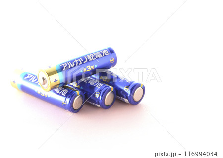 単三のアルカリ乾電池 単三のアルカリ乾電池 116994034